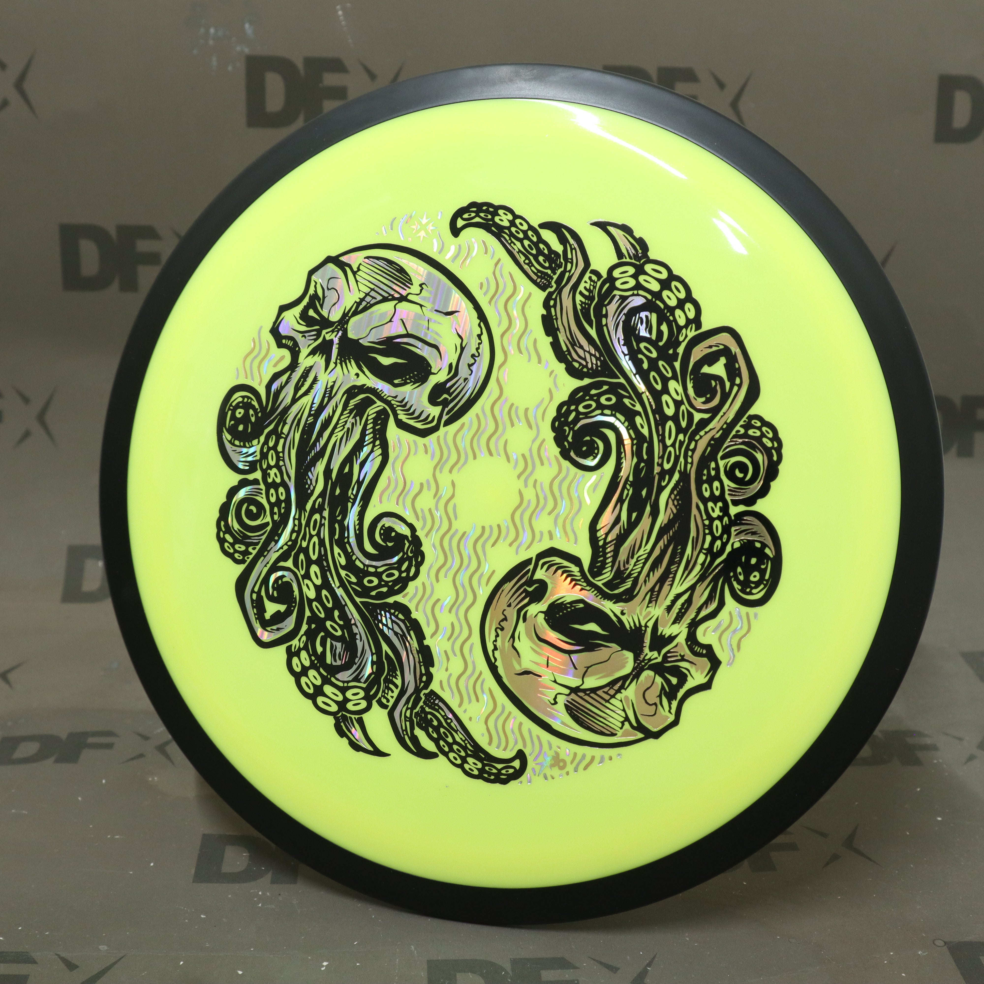 MVP Neutron Trail - Cthuloop