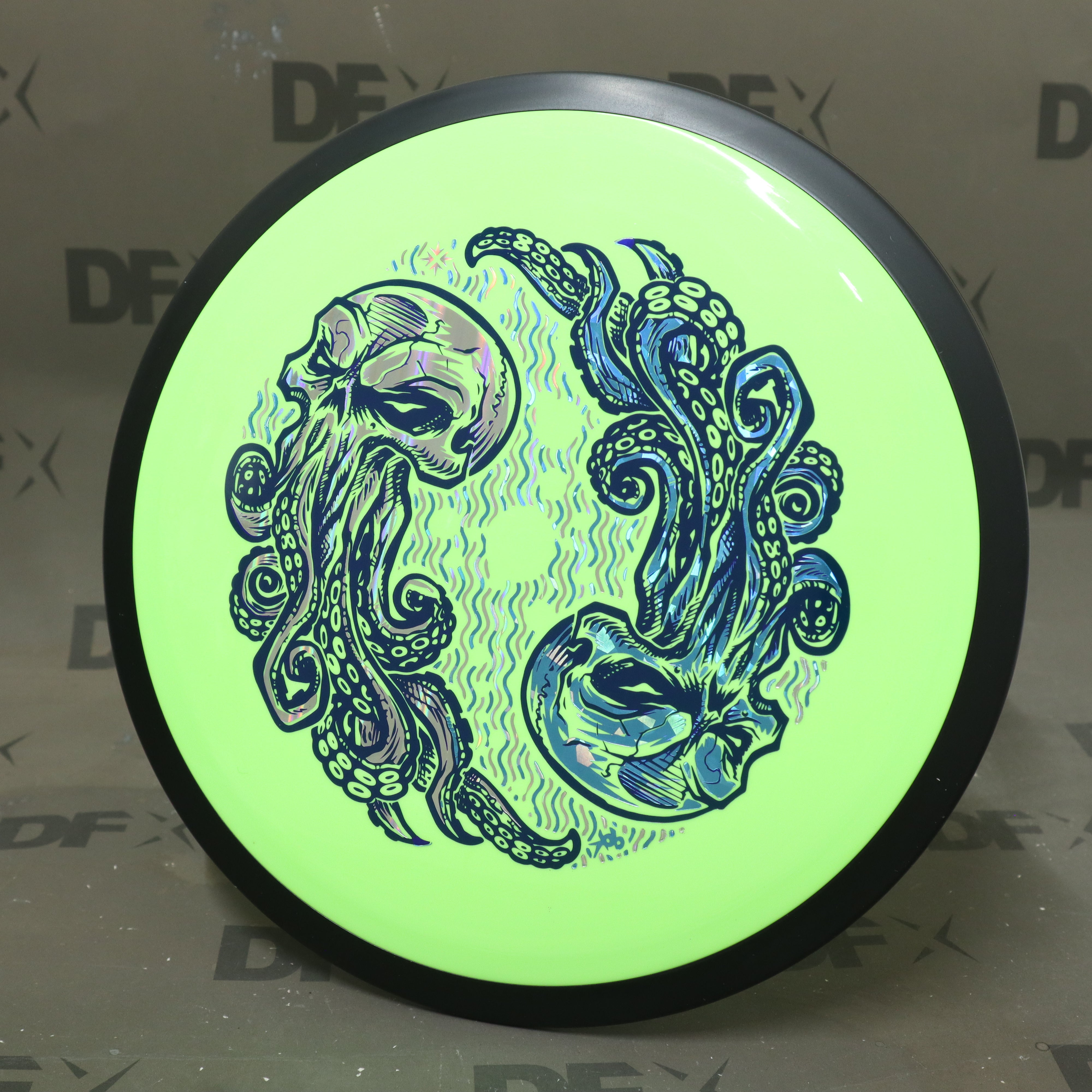 MVP Neutron Trail - Cthuloop