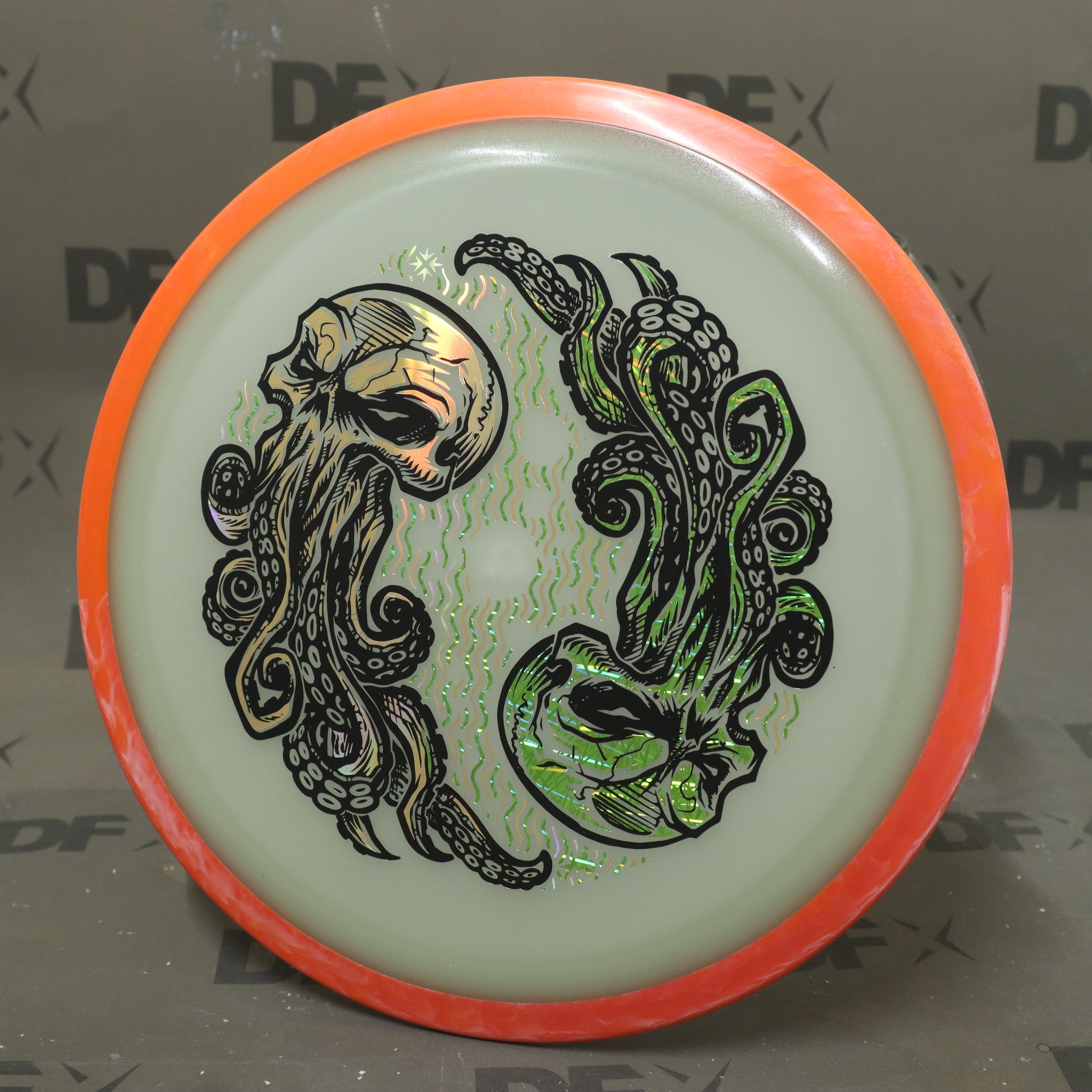 Axiom Insanity Distance Driver – DFX Discs