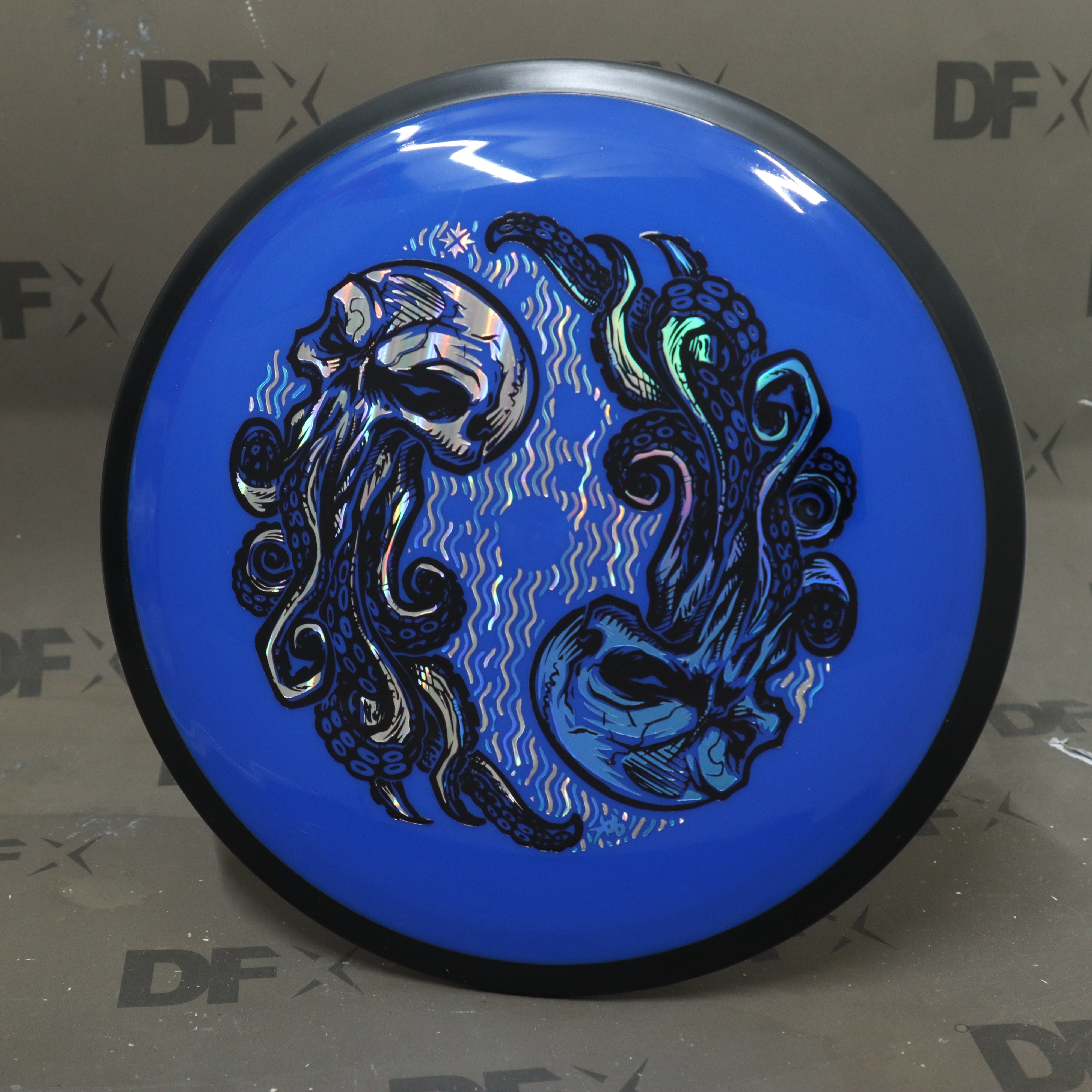 MVP Neutron Volt - Cthuloop