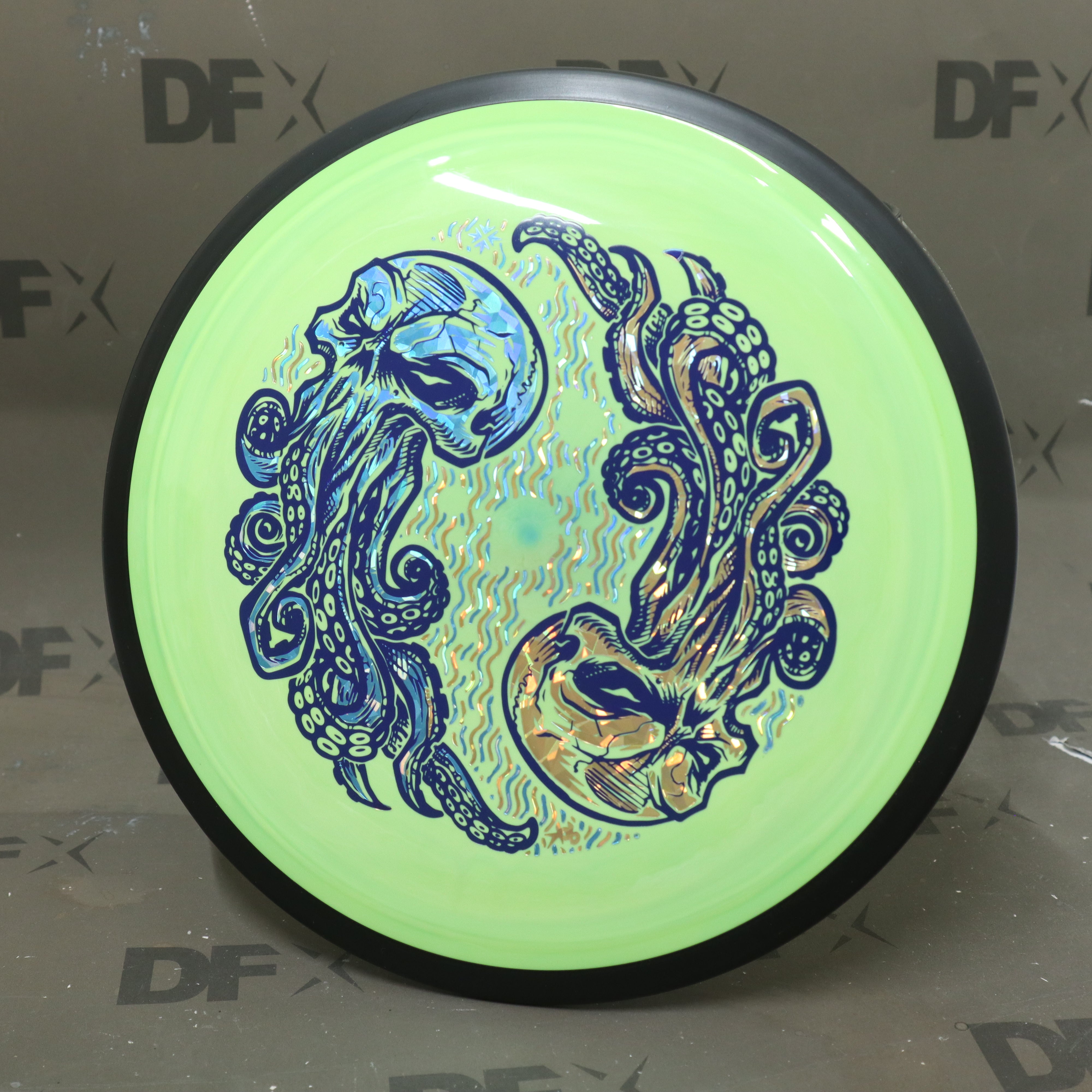 MVP Neutron Volt - Cthuloop