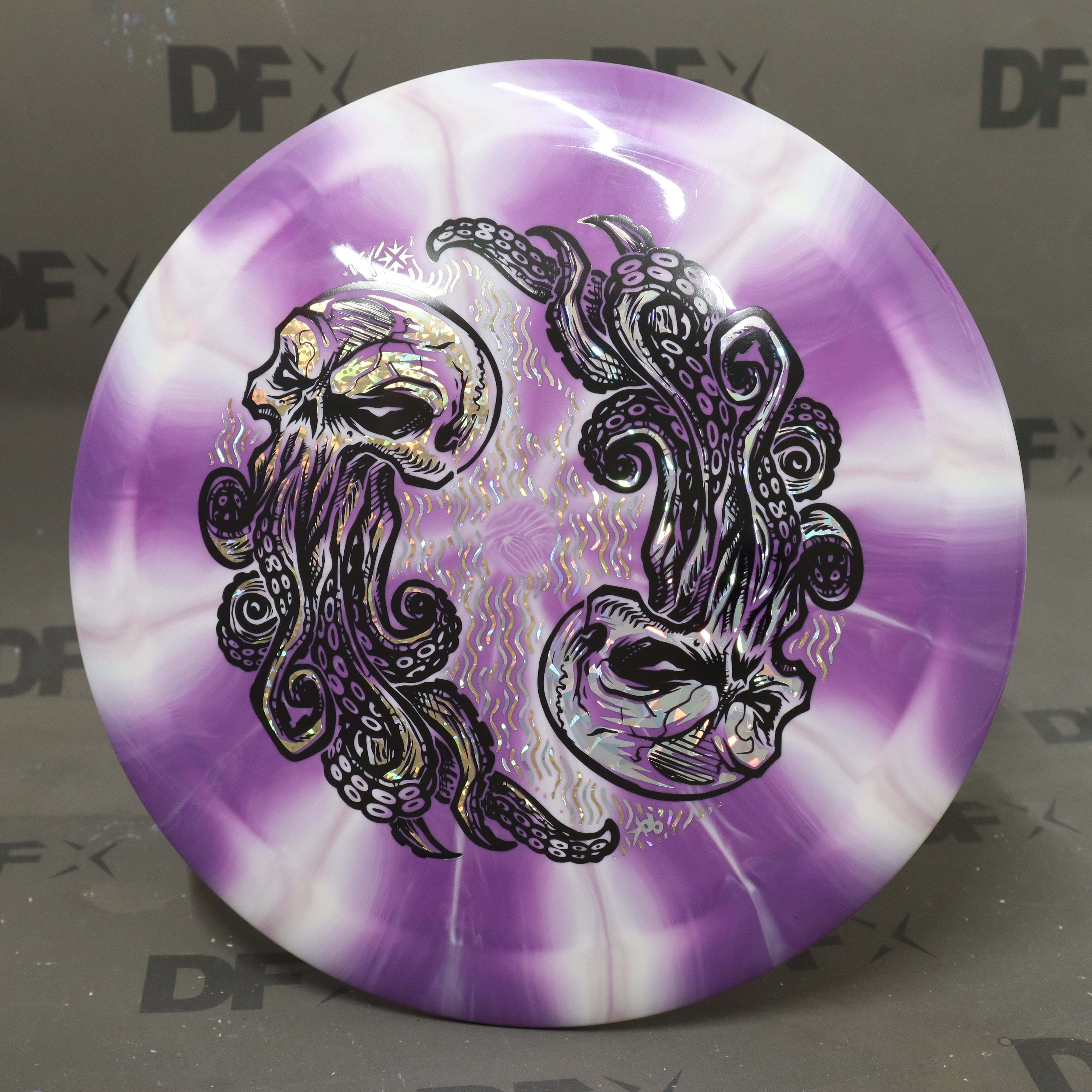 Latitude 64 Royal Grand Burst Grace - Cthuloop