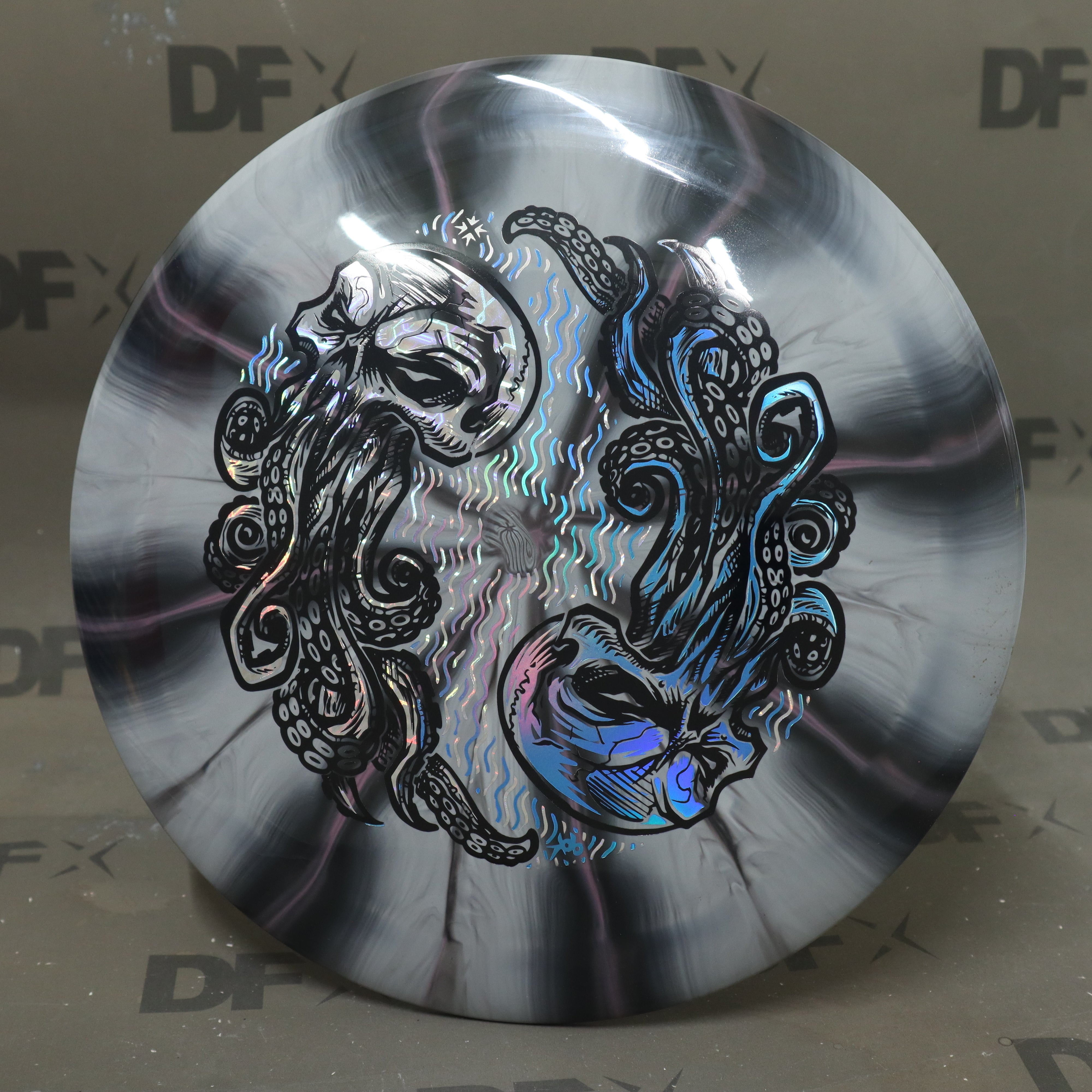 Latitude 64 Royal Grand Burst Grace - Cthuloop