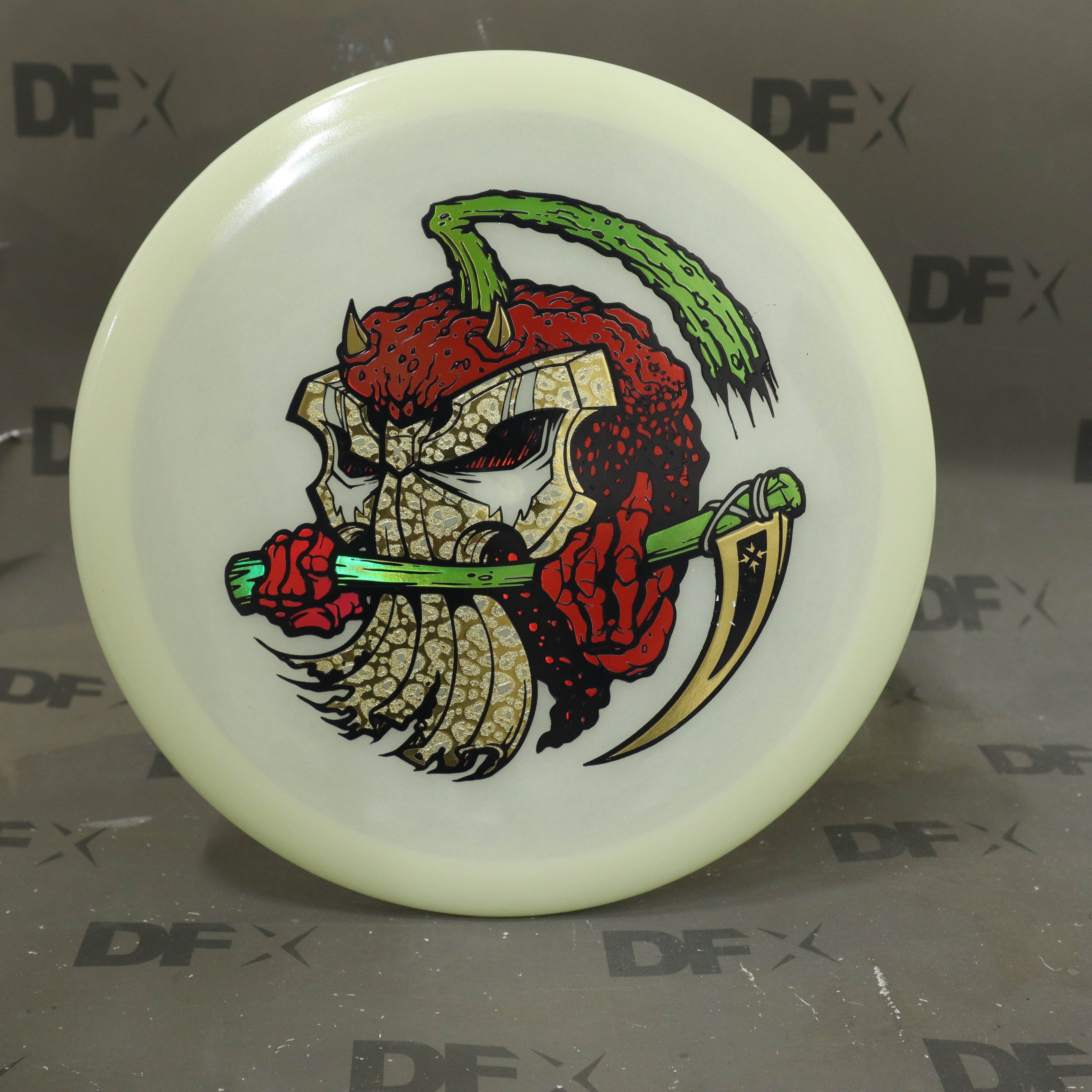 Mint Soft Nocturnal Mustang - Reap What You Throw