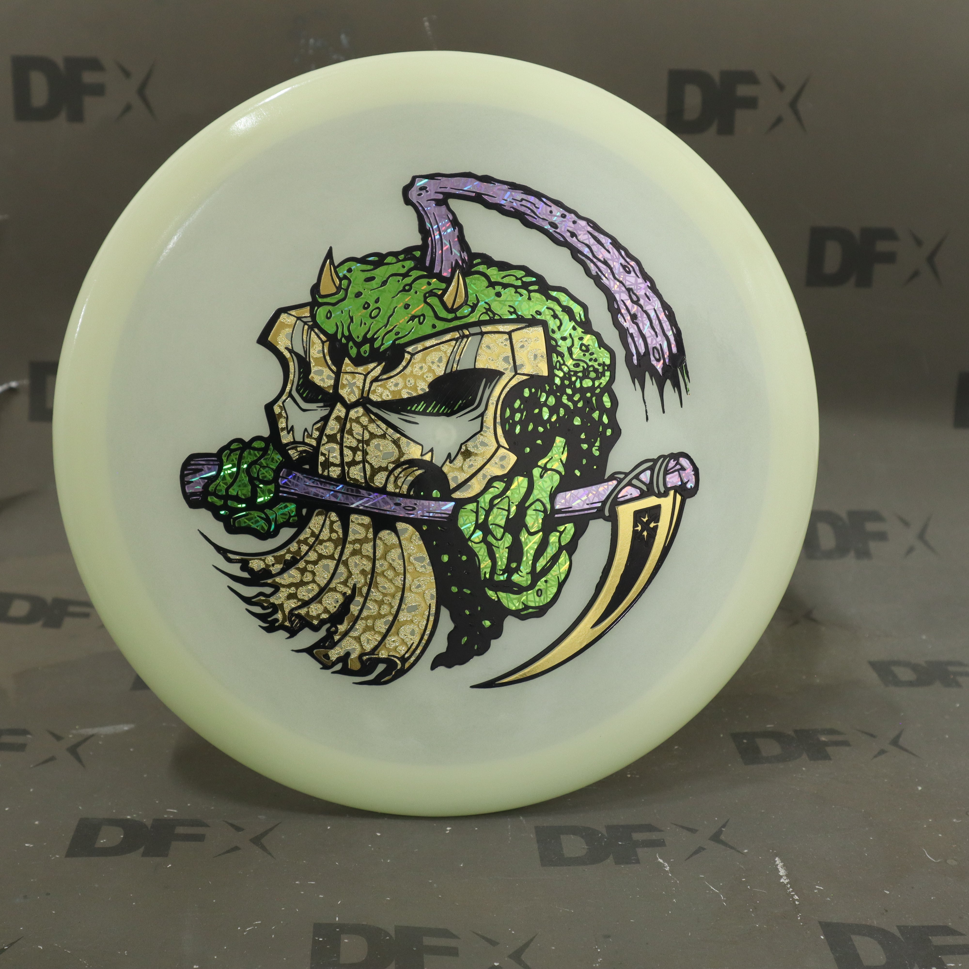 Mint Soft Nocturnal Mustang - Reap What You Throw