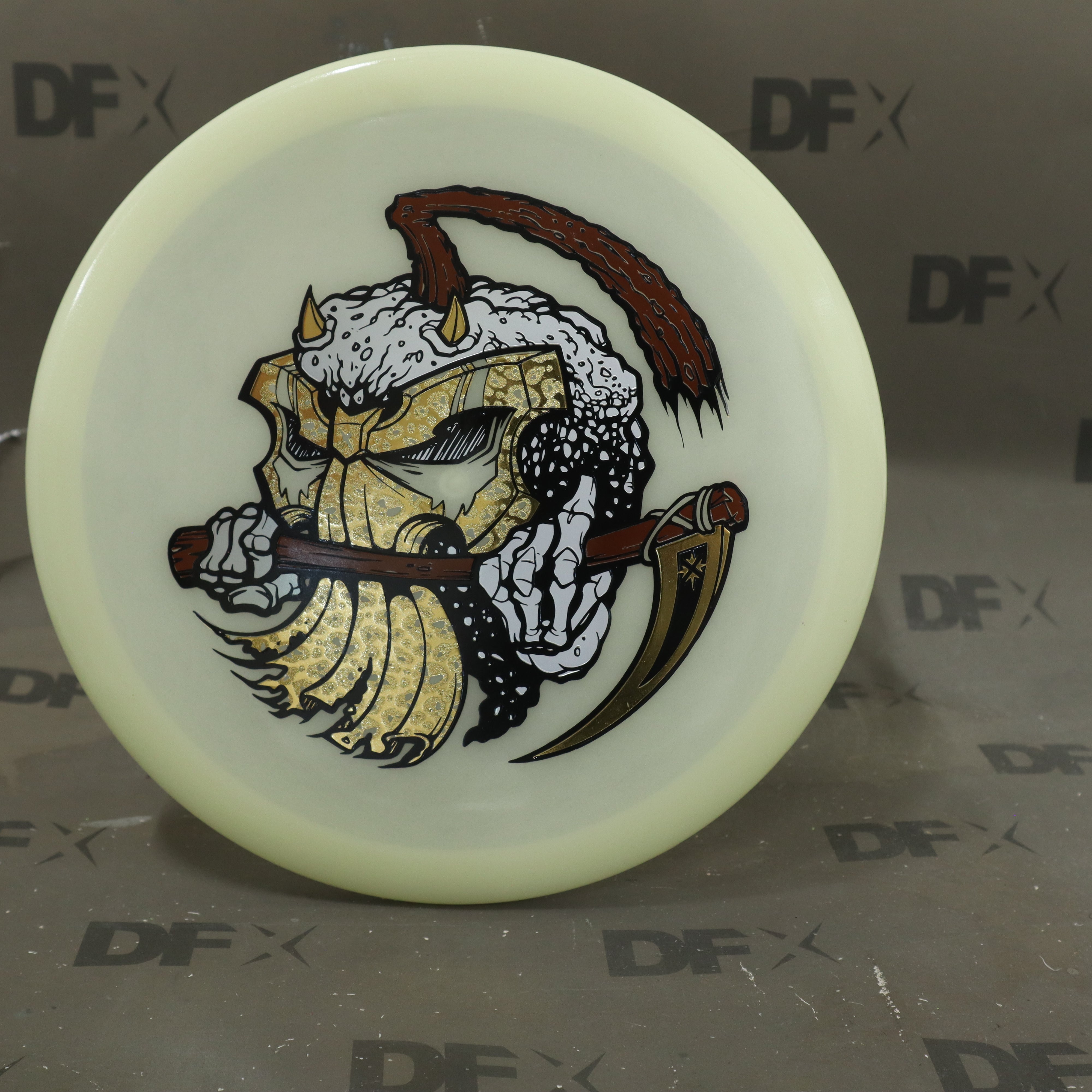 Mint Soft Nocturnal Mustang - Reap What You Throw