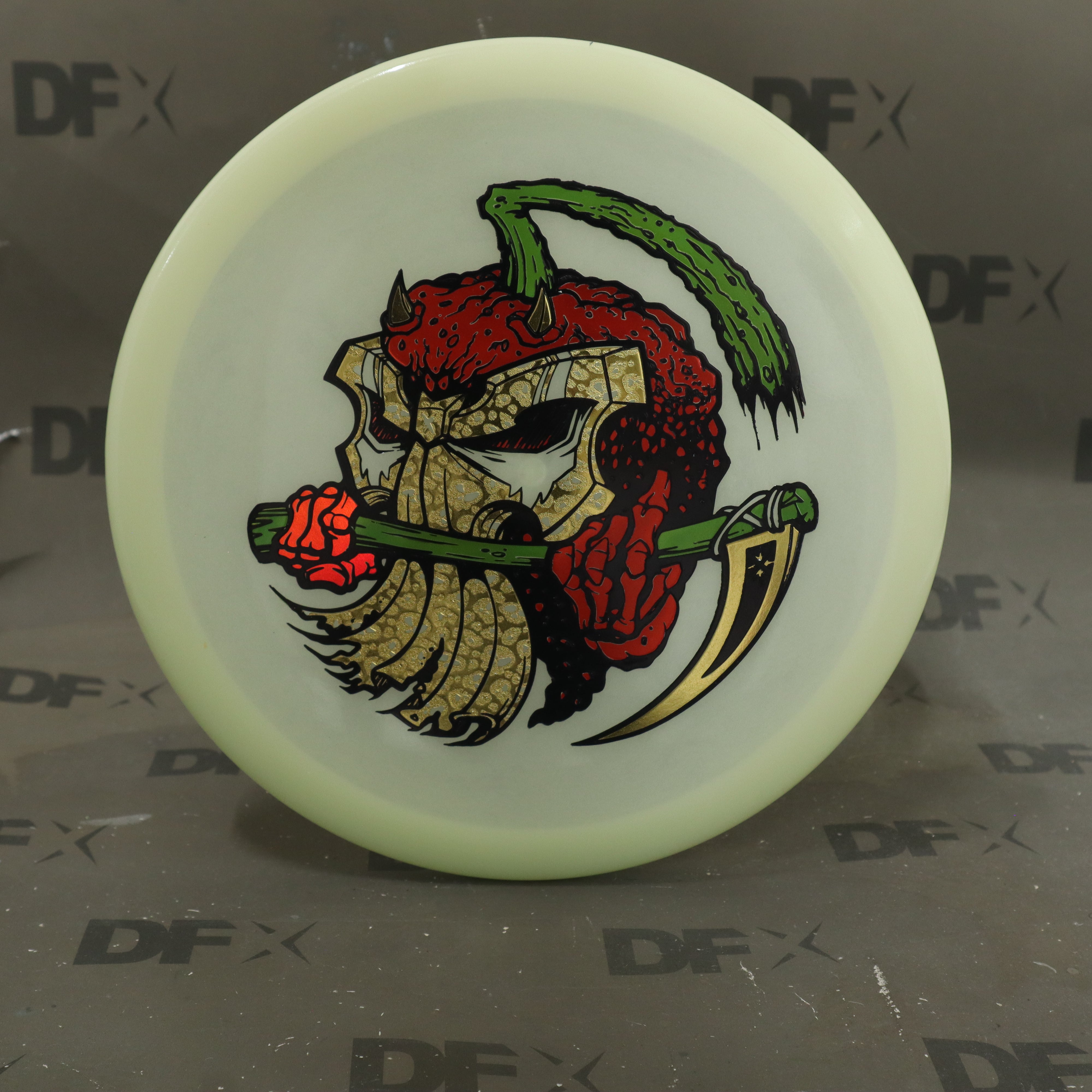 Mint Soft Nocturnal Mustang - Reap What You Throw