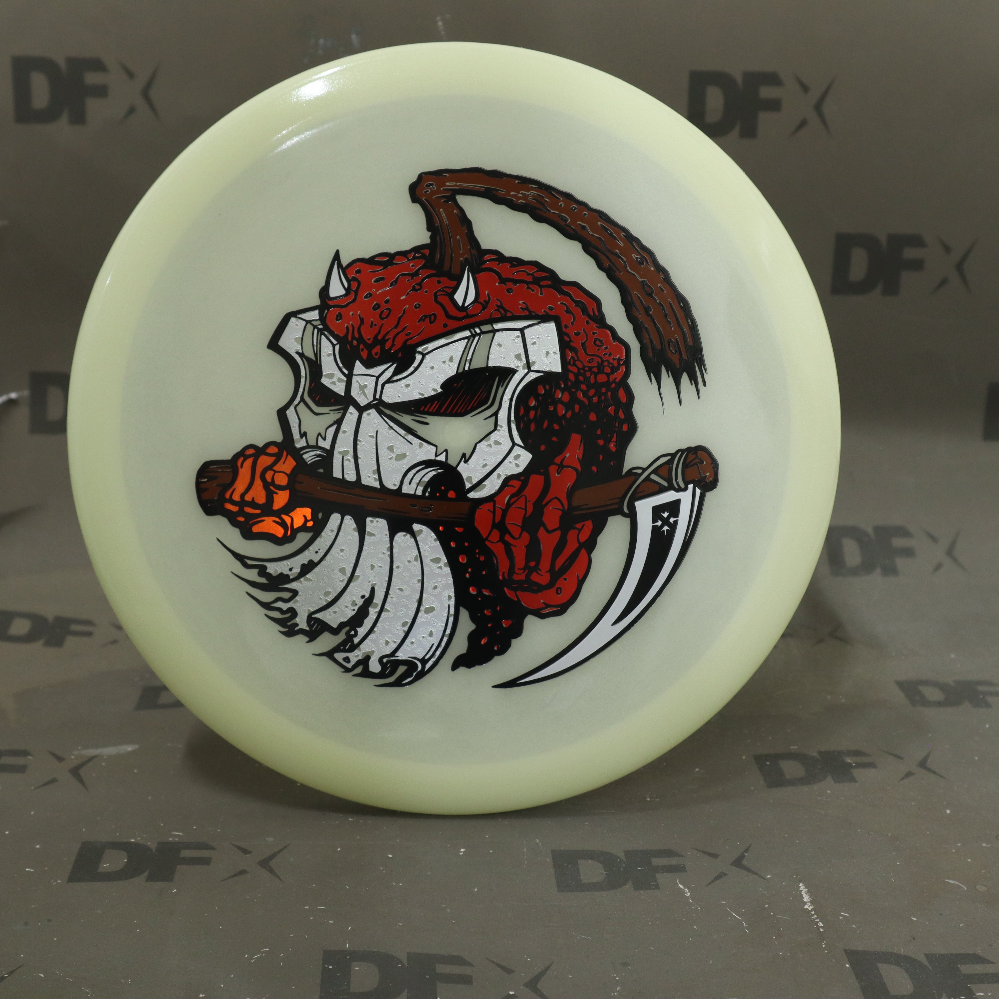 Mint Soft Nocturnal Mustang - Reap What You Throw