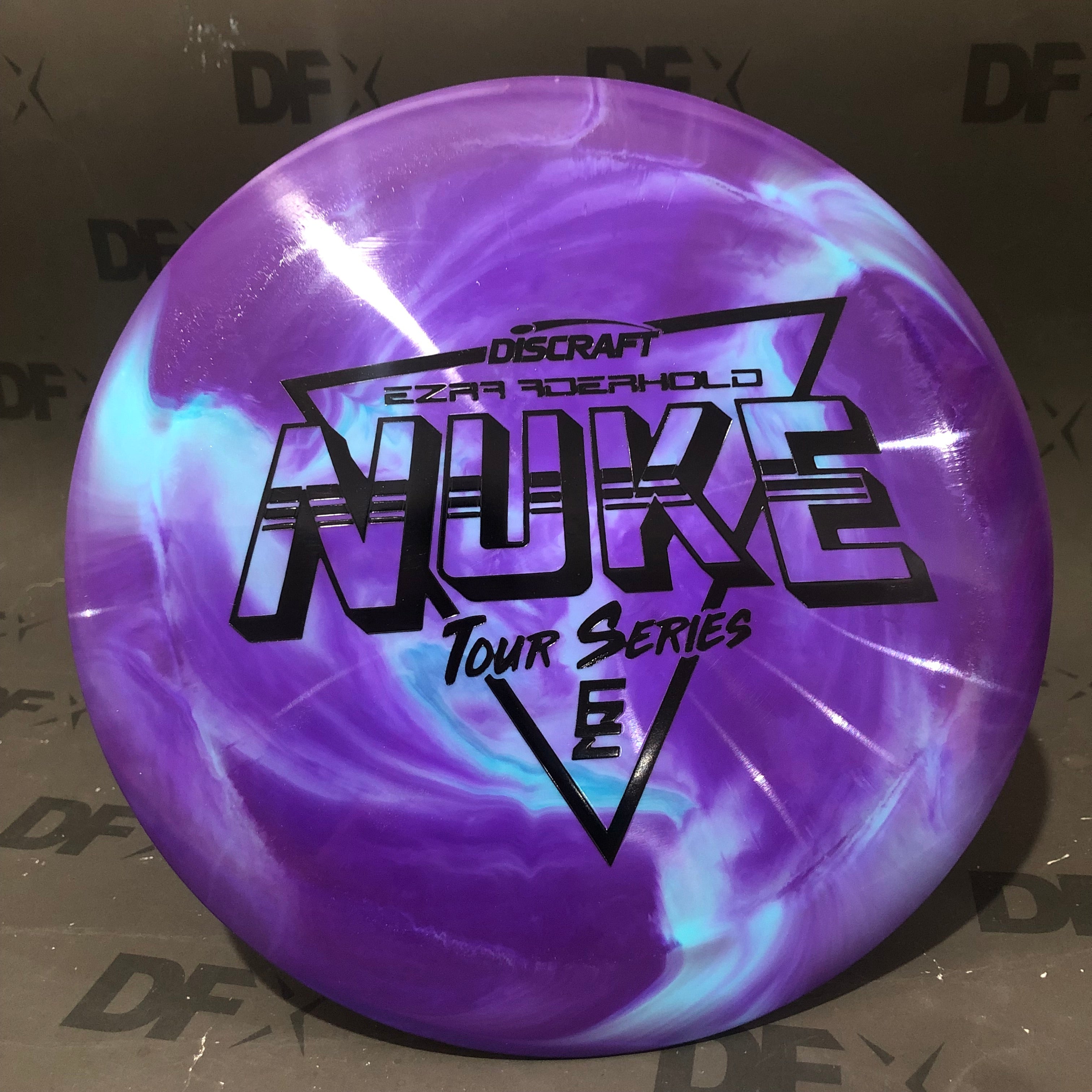 Discraft Nuke - Ezra Aderhold 2022 Tour Series